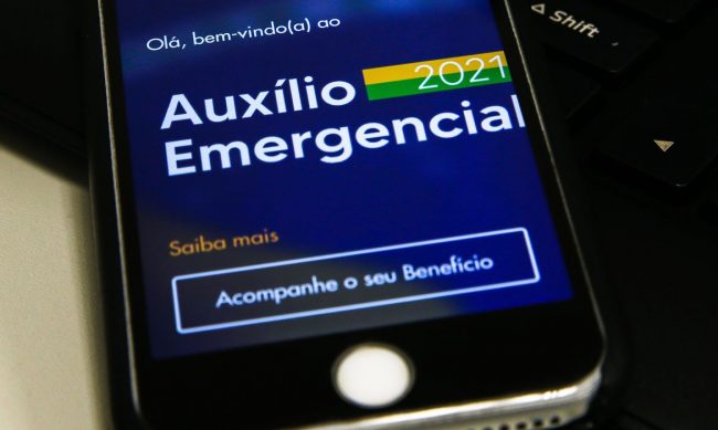 177 mil famílias são notificadas pelo governo para ressarcimento do Auxílio Emergencial recebido de forma irregular