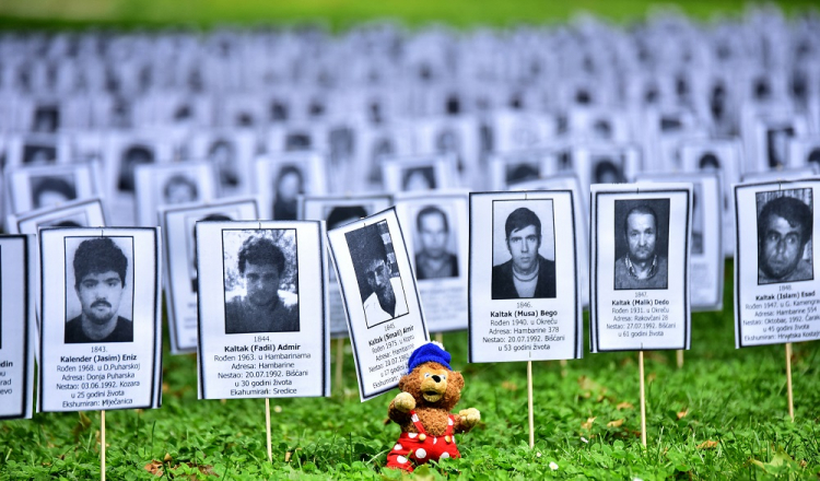 Investigação em Sarajevo: italianos são acusados de participar de safári humano