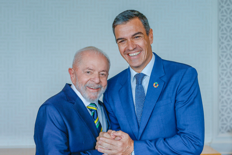 Diálogo entre Lula e Sánchez aborda conflitos no Oriente Médio