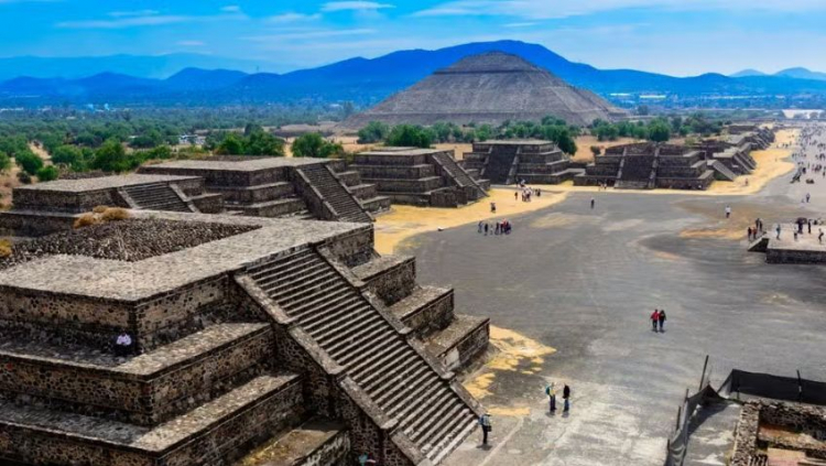 Atentado em pirâmides no México deixa brasileiras entre os feridos