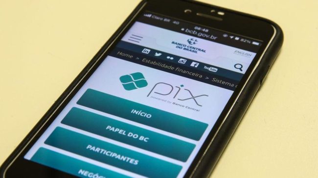 Quatro milhões de brasileiros poderão receber devoluções automáticas pelo Pix