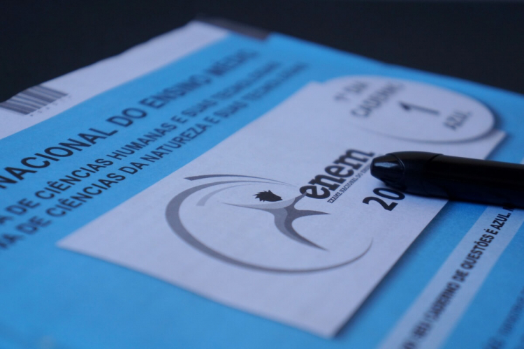 Alunos do 3º ano da rede pública contarão com inscrições automáticas para o Enem
