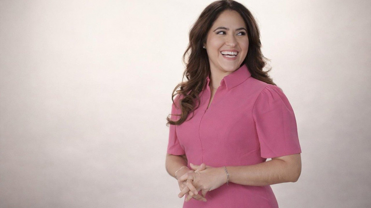 A primeira mulher sem religião assume a liderança da comunicação no Vaticano