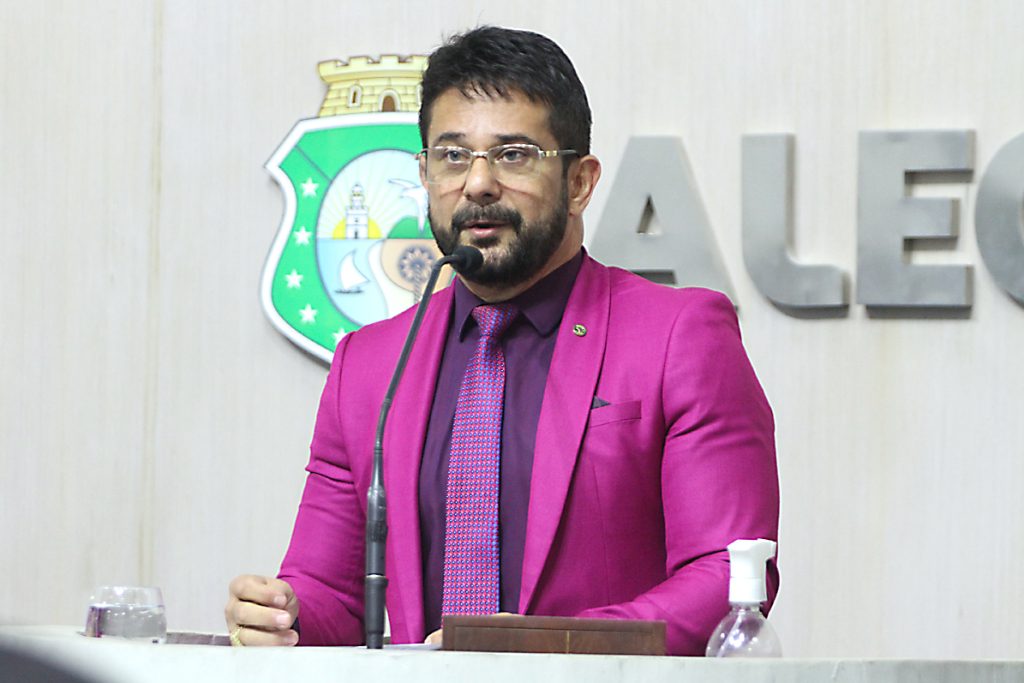 Apóstolo Luiz Henrique exalta diálogo histórico entre líderes mundiais e propõe união entre países.