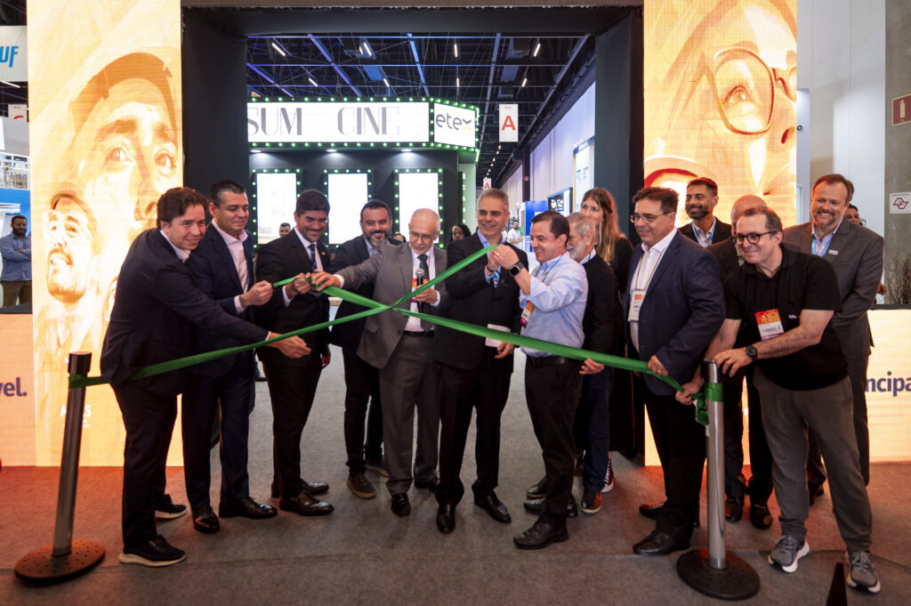Construlev Expo estreia hoje, 4 de novembro e segue até o dia 6, No São Paulo Expo, e inicia a nova era da construção civil brasileira, com a primeira edição histórica da construção leve e sustentável