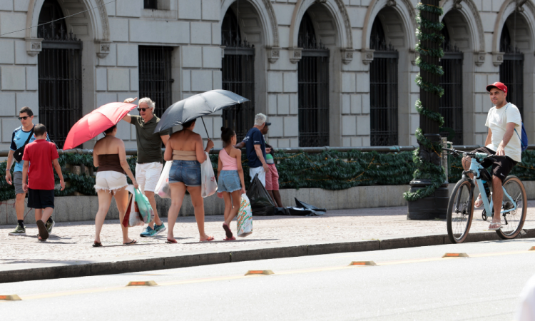 Aumento de 27% nos atendimentos médicos em SP devido ao calor nos primeiros meses de 2025