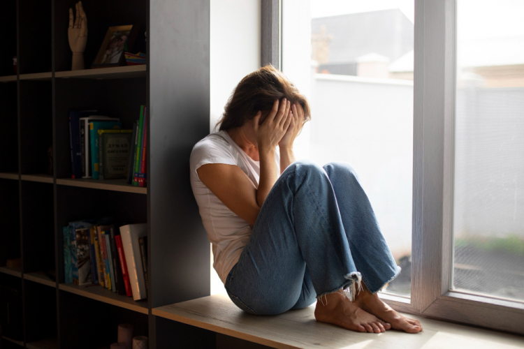 Diferenciando tristeza e depressão: saiba como identificar os sintomas