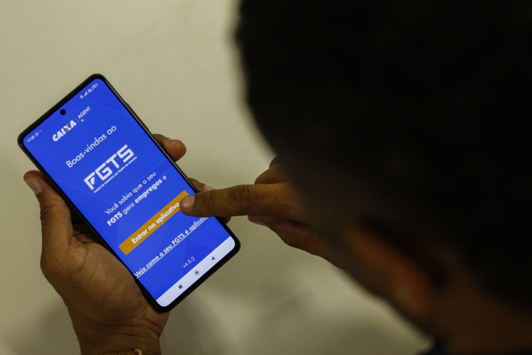 Desenrola 2.0: saiba como aproveitar o saldo do FGTS para quitar suas dívidas