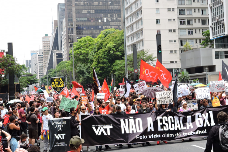 Entidades manifestam oposição à proposta que extingue a escala 6×1 na Câmara