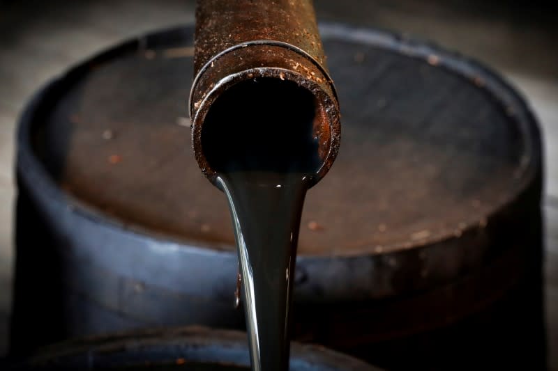 Crescimento econômico em abril desafia juros altos e disparada do petróleo