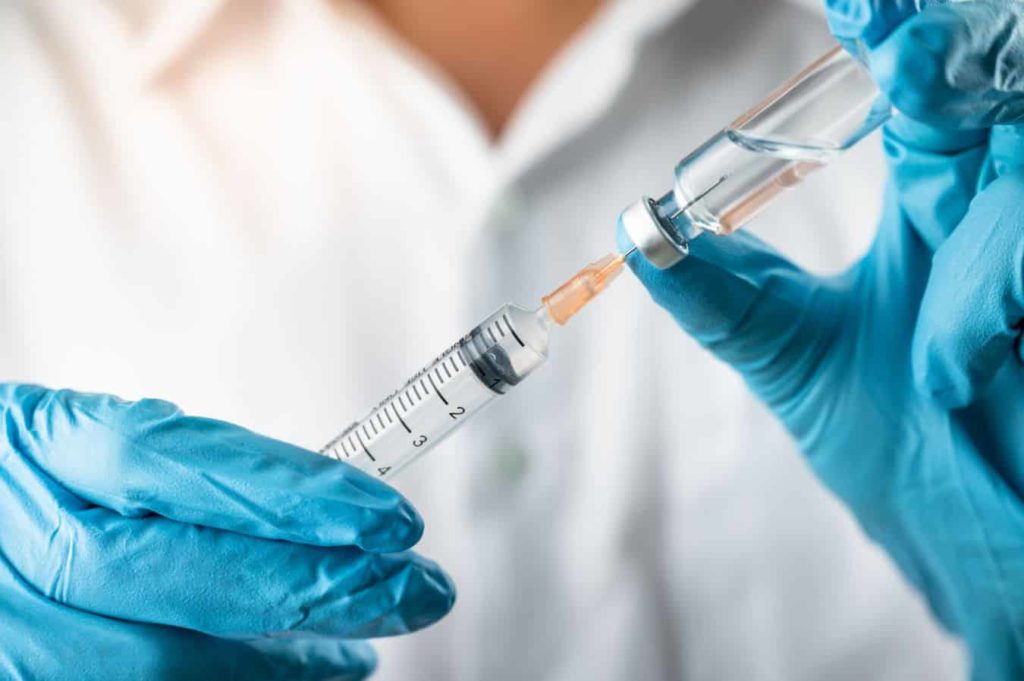 Anvisa autoriza vacina contra meningite para crianças a partir de 6 semanas
