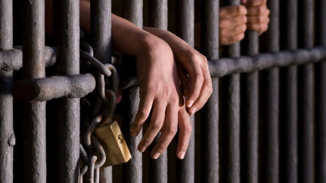 Chefe de facção é condenado a 58 anos por ordenar duplo homicídio em Fortaleza